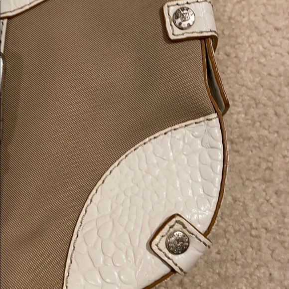 ✨HP✨ Michael Kors shoulder purse - Picture 3 of 8